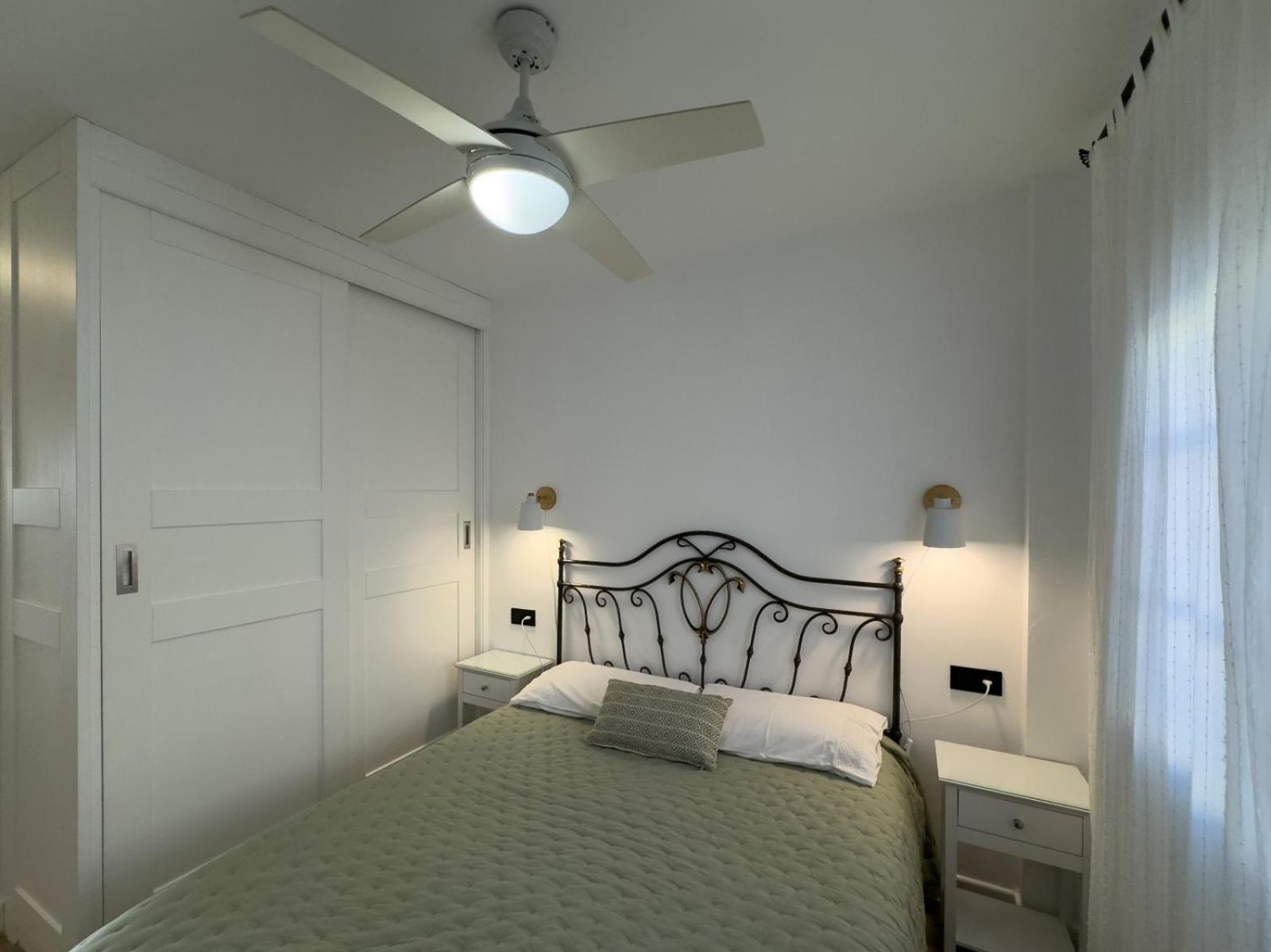 La Tortuga I, Encantador Apartamento Con Garaje En Primera Linea De Playa Тарифа Экстерьер фото