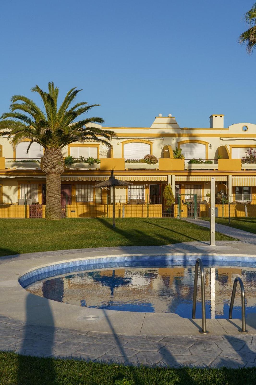 La Tortuga I, Encantador Apartamento Con Garaje En Primera Linea De Playa Тарифа Экстерьер фото